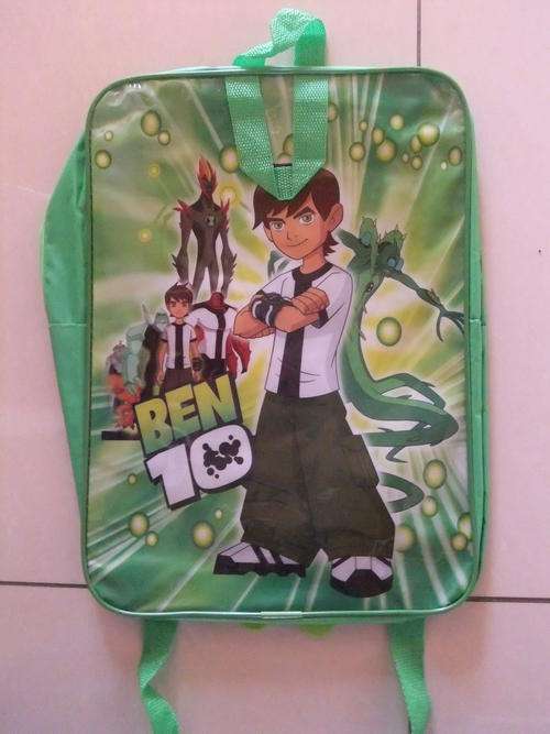 BEN10 LUNCH BAG !!!!!!!!!!! A MUST HAVE!!!!!!!!