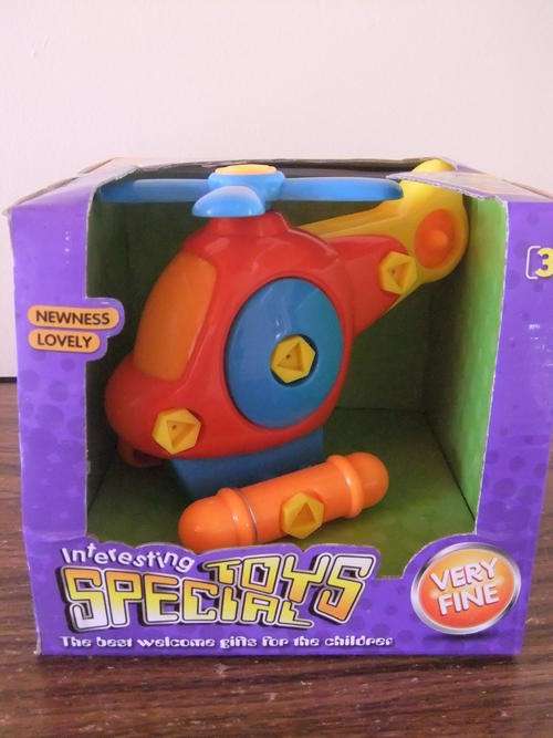 TAKE APART  HELICOPTER!!!!!!! THE PERFECT GIFT FOR YOUR LERNING ANGEL!!!!!