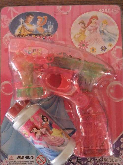 PRINCESS BUBBLE GUN LOTS OF FUN FOR ALL AGES!!!!!!!!!!!