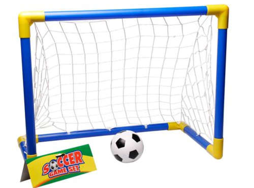 SOCCER GAME SET!!!!!!!!!!!!!!!