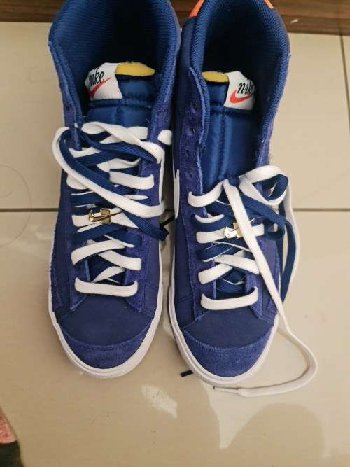 Nike blazer Mid `77 Deep Royal Blue/White/Orange ***NEW*** UK size 9