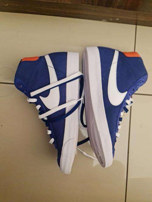 Nike blazer Mid `77 Deep Royal Blue/White/Orange ***NEW*** UK size 9