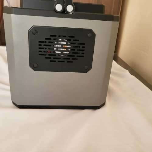 Teempeest Portable Power Station 750W second hand