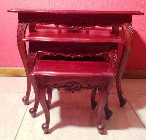 Traditional Queen Anne Nesting Tables, Brown (Set of 3)