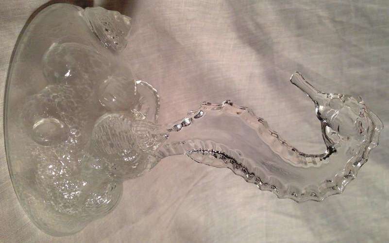 Collectible Crystal Glass Seahorse with Frosted Sea Shell Base