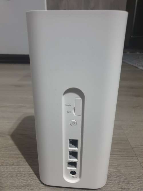 Huawei B818 4G Wireless Modem Router