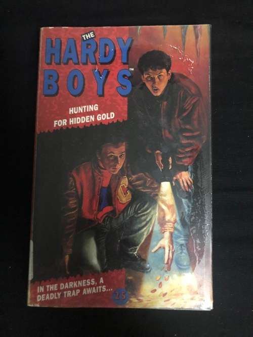 The Hardy Boys. Hunting for Hidden Gold. Franklin W. Dixon.