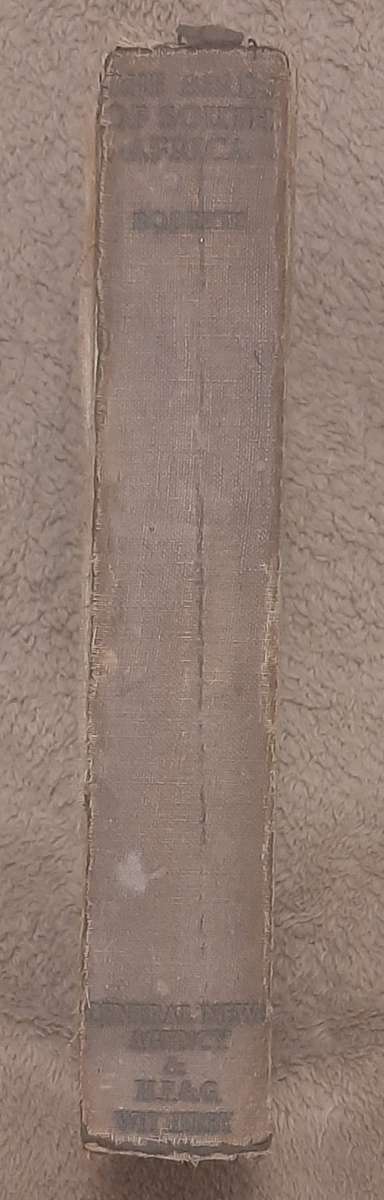 The birds of South Africa   Author: Dr Austin Roberts