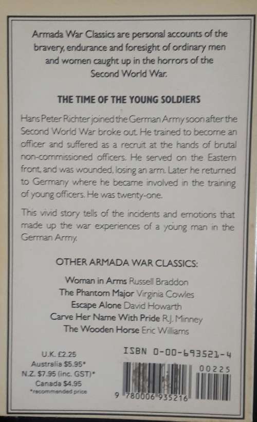 The Time of The Young Soldiers - Hans Peter Richter