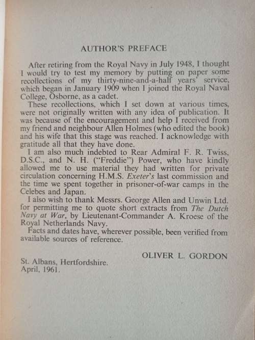 Fight it out by Captain Oliver Gordon R. Ń.