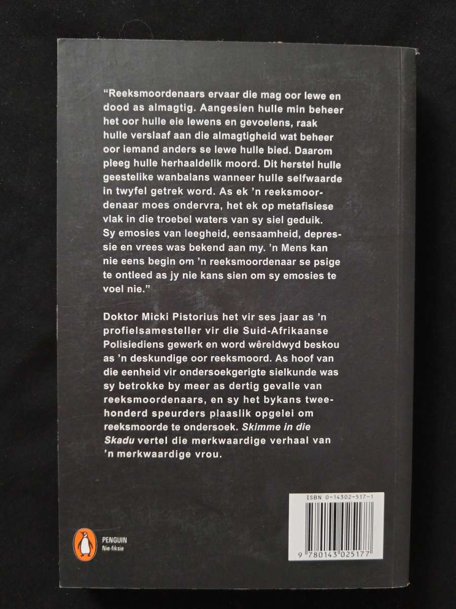 Skimme in die Skadu by Micki Pistorius