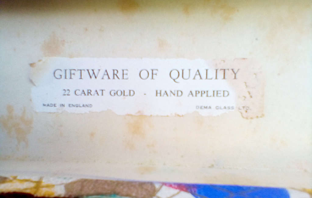 Dema gold rimmed vintage shotglasses set