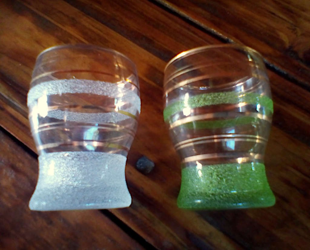 Dema gold rimmed vintage shotglasses set