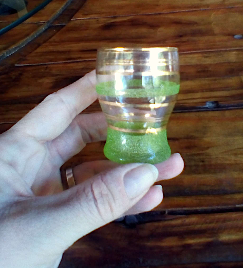 Dema gold rimmed vintage shotglasses set