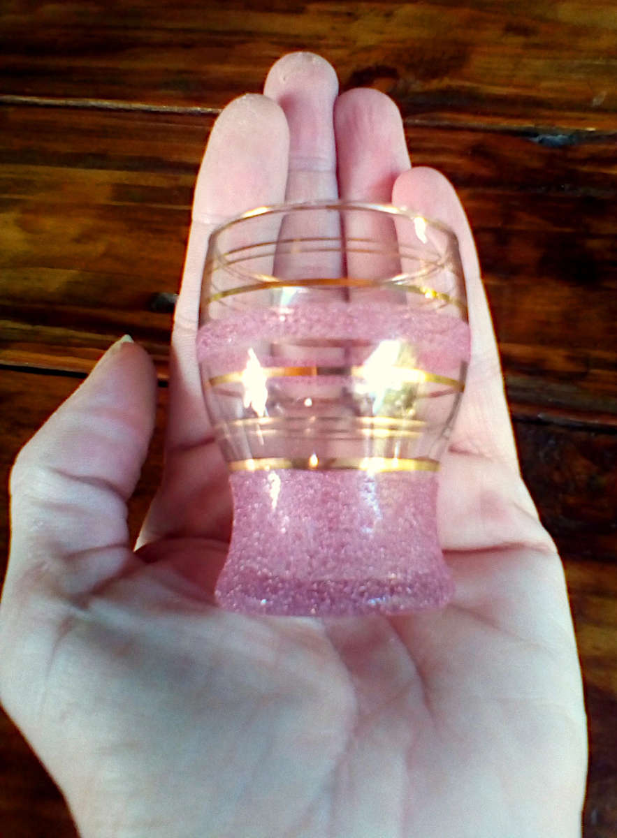 Dema gold rimmed vintage shotglasses set