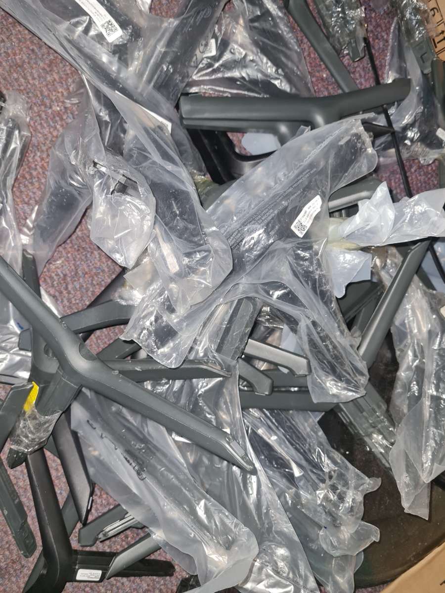 SAMSUNG 65inch TU8000/TU7000/CU7000/AU7000 LEGS