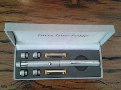 100MW GREEN LASER POINTER