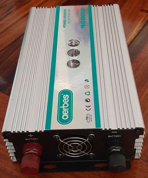 4000W POWER INVERTER DC-12V TO AC-220V