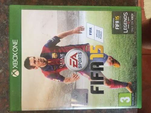 Xbox One 500 GB + 2 Controllers + 5 Games