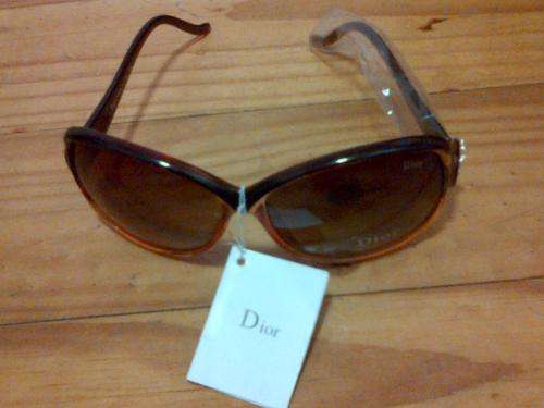 LADIES DIOR *TORTOISE SHELL*
