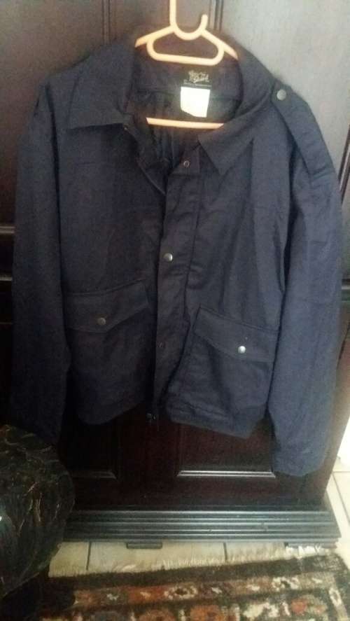 SAP BUNNY JACKET - RARE VARIETY - ISSUED FOR A SHORT PERIOD ONLY - EXCELLENT CONDITION