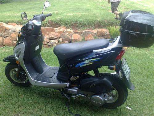 Zongchen 125 cc scooter