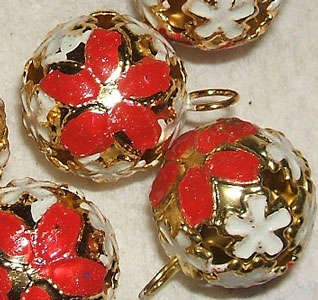 ~oOo~ DRC Imported Handcrafted 16mm Enamel on Brass CLOISONNE Filigree Bells in RED