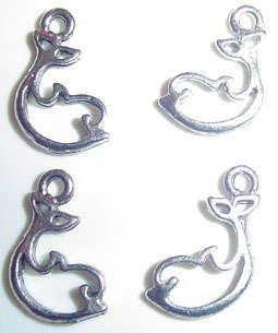18.0 x 10.0 mm Metal Dolphin Charm in Silvertone