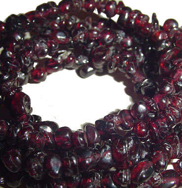 80cm Red Almandine GARNET Chip Bead String
