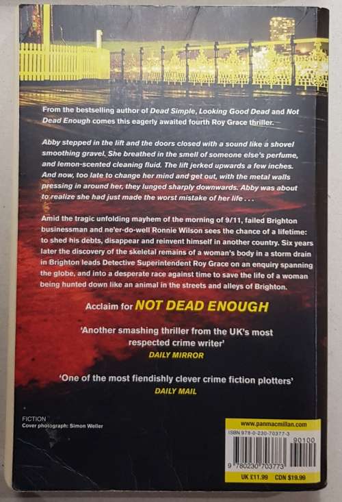 Dead Mans Footsteps  Peter James  (Horror)