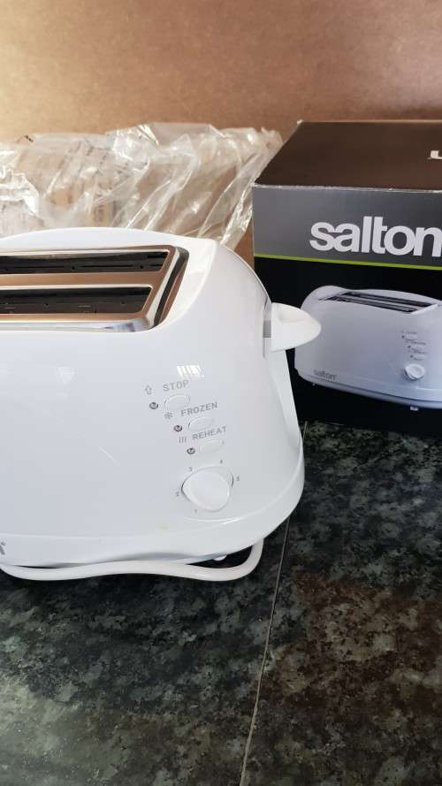 Salton Toaster  Two slice toaster in white plastic.