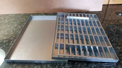 Rusk Aluminium Baking trays and cutter