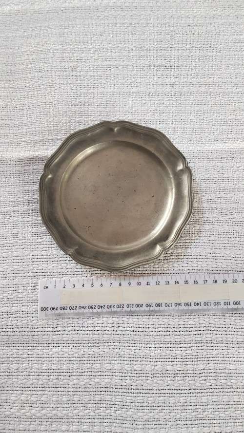 Antique Dutch Pewter Plate.  Late18th early 19th Century with Angel and trumpet mark