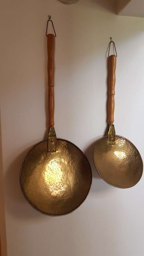 Vintage Set of 2x Handmade Brass and copper pans with long wooden handles.