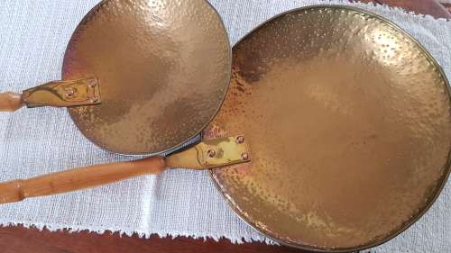 Vintage Set of 2x Handmade Brass and copper pans with long wooden handles.