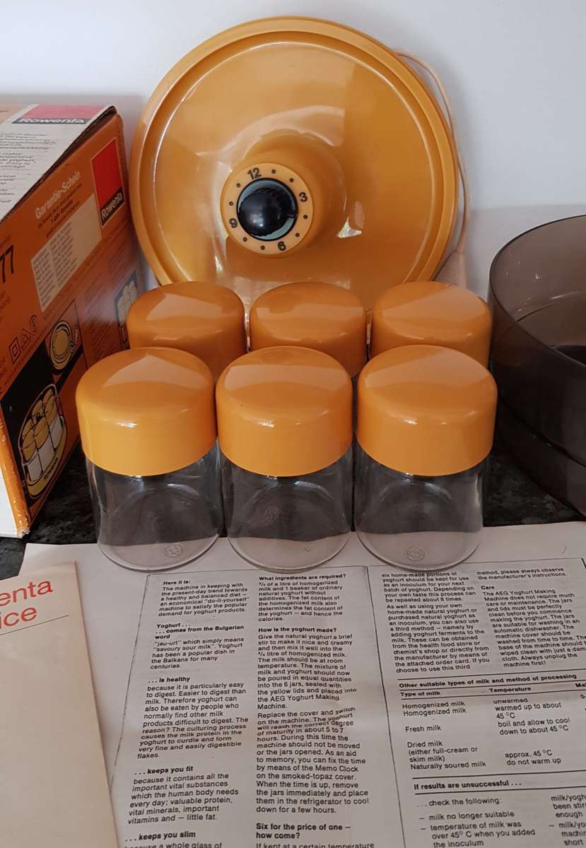 Rowenta Joghurt Bereiter.  Electrical Yoghurt maker.