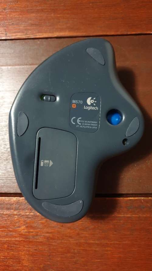 Logitech M570 Wireless Ergonomic Mouse