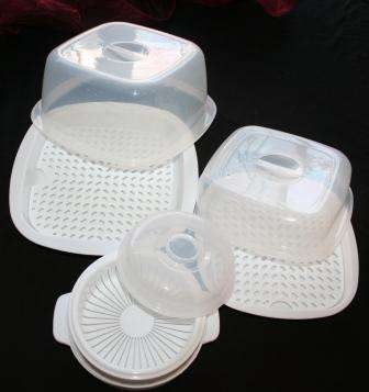 MICROWAVE COOKWARE SET OF 3!!