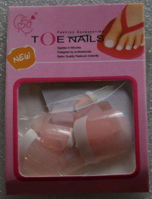 ART TOE NAILS