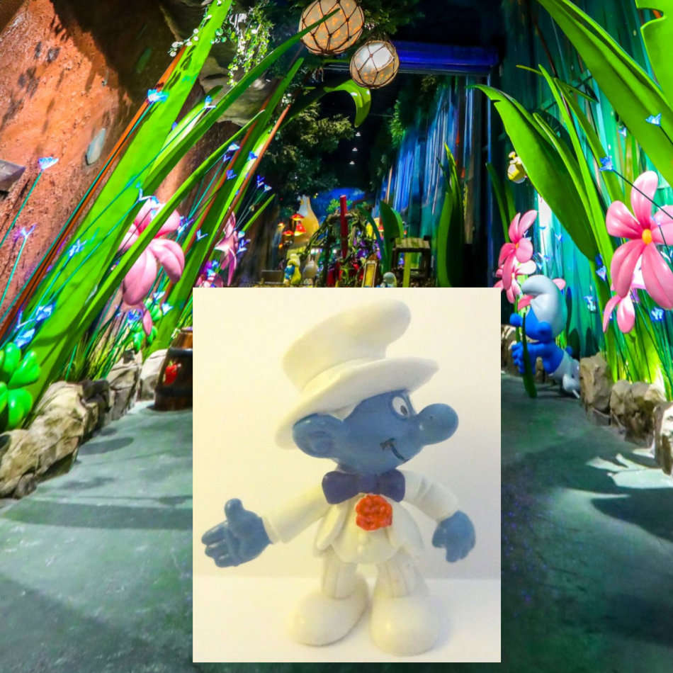 VINTAGE ORIGINAL Smurf GROOM - 1992