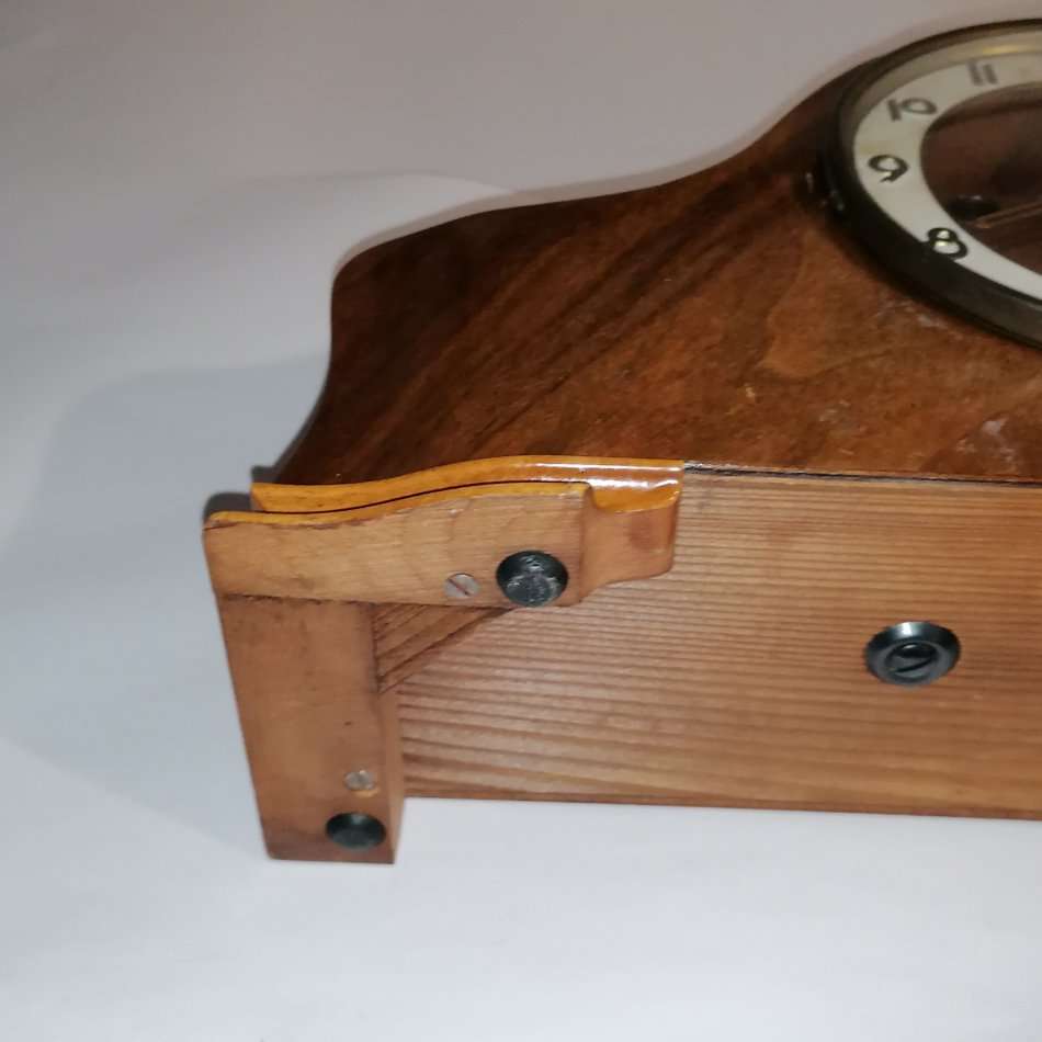 VINTAGE HERMLE 10 DAY MANTLE CLOCK - DESK CLOCK - FIREPLACE CLOCK - BEAUTIFUL CHIME - WORKING