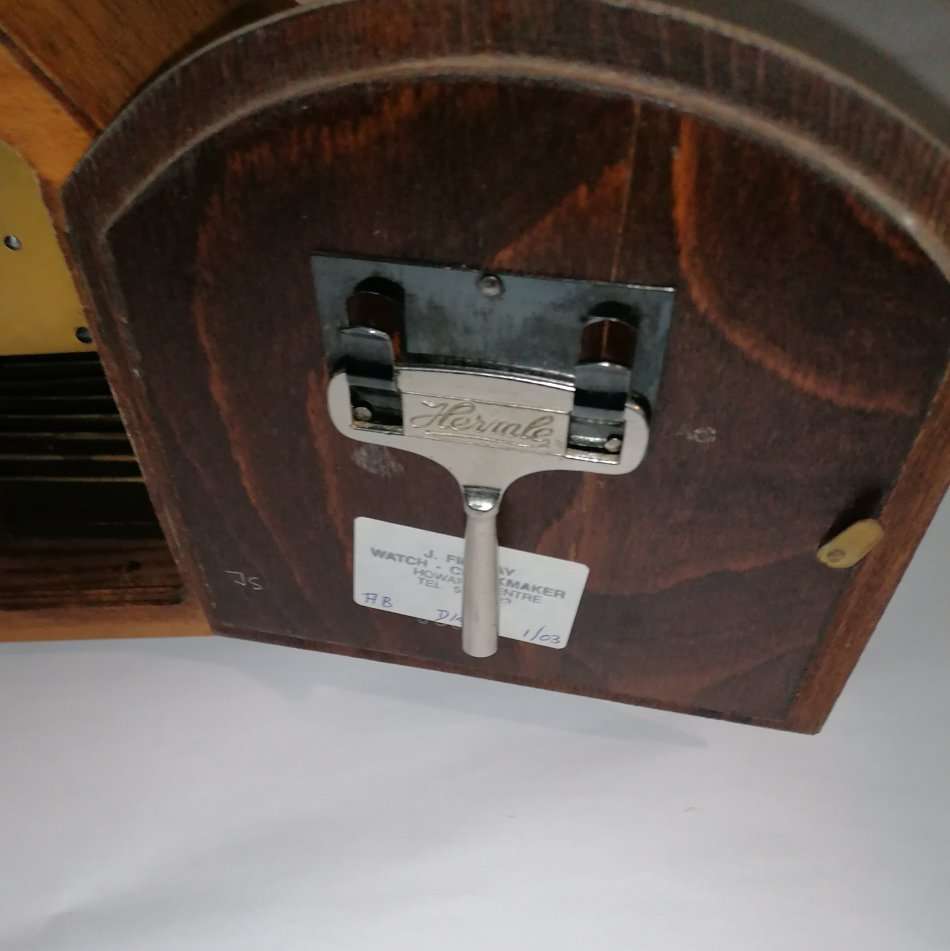 VINTAGE HERMLE 10 DAY MANTLE CLOCK - DESK CLOCK - FIREPLACE CLOCK - BEAUTIFUL CHIME - WORKING