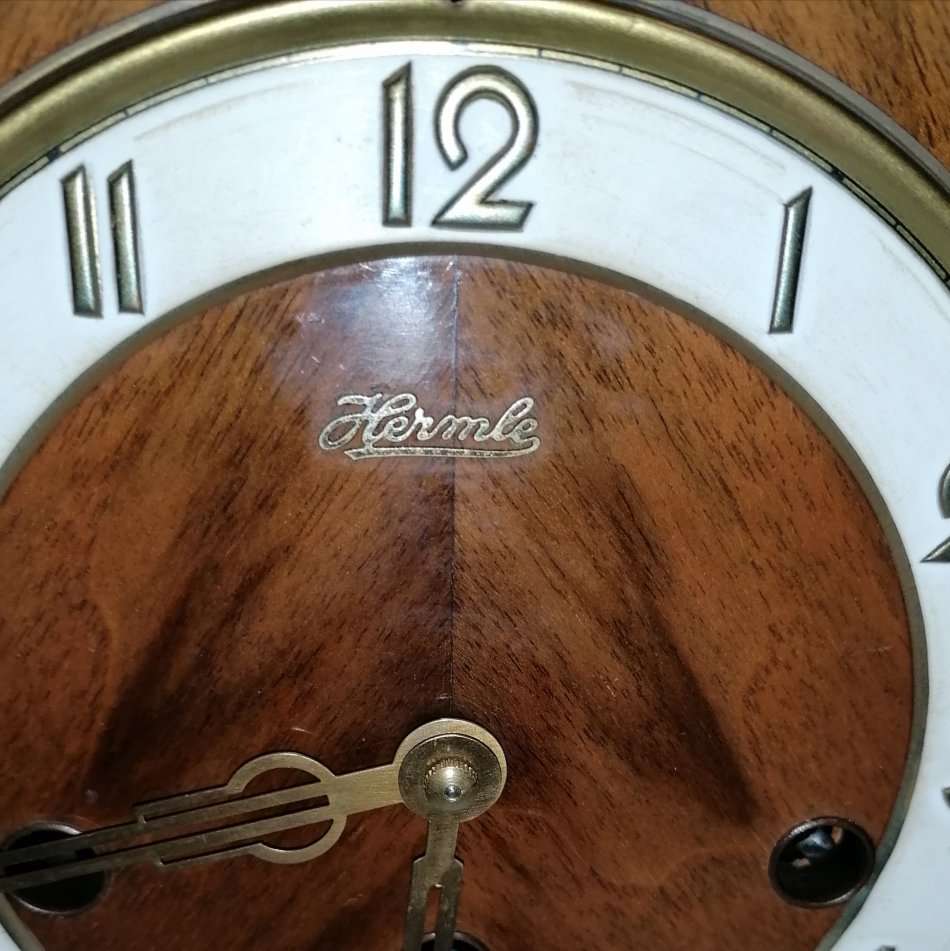 VINTAGE HERMLE 10 DAY MANTLE CLOCK - DESK CLOCK - FIREPLACE CLOCK - BEAUTIFUL CHIME - WORKING
