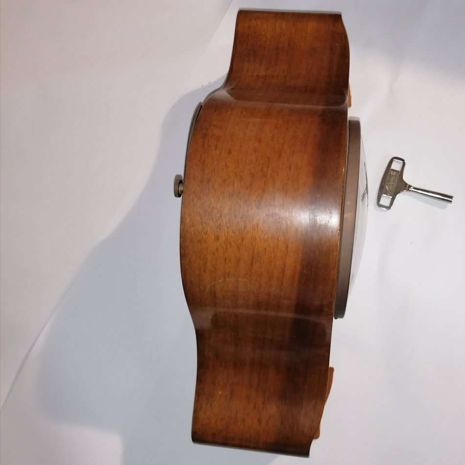 VINTAGE HERMLE 10 DAY MANTLE CLOCK - DESK CLOCK - FIREPLACE CLOCK - BEAUTIFUL CHIME - WORKING