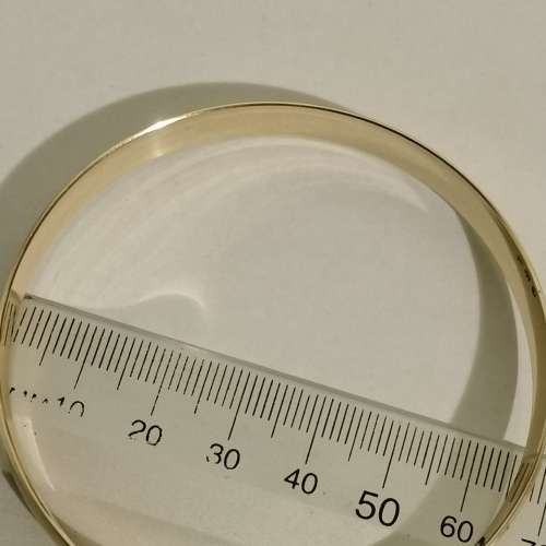 9CT SOLID GOLD BANGLE - VERY GOOD CONDITION - HALLMARKED - FREE SHIPPING