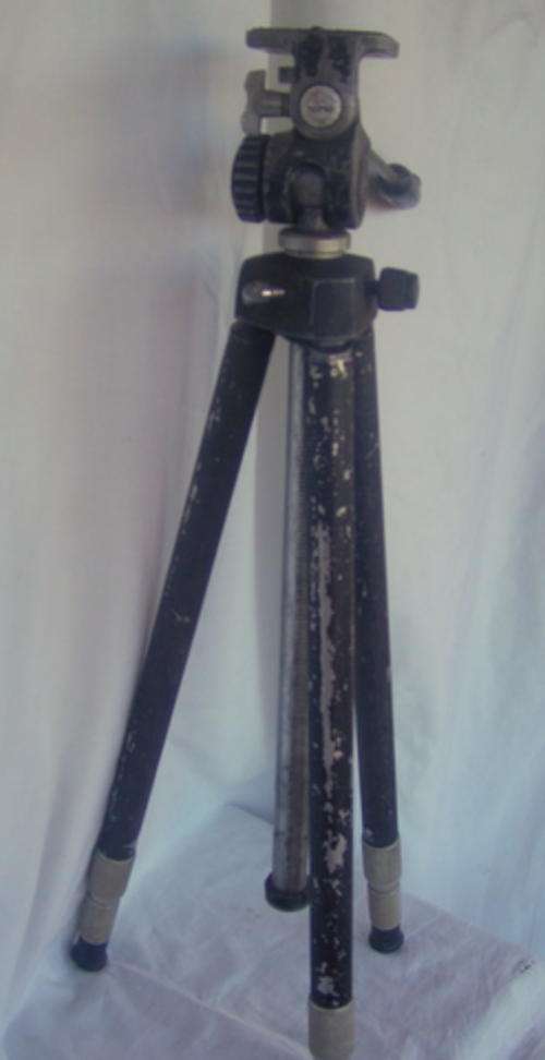 TRIPOD FOR SALE