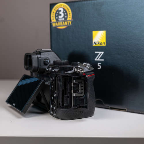 Nikon Z5 Body Only