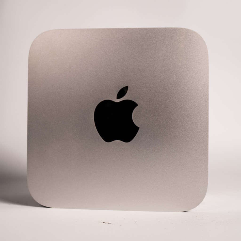 2023 Mac Studio 24 Core M1