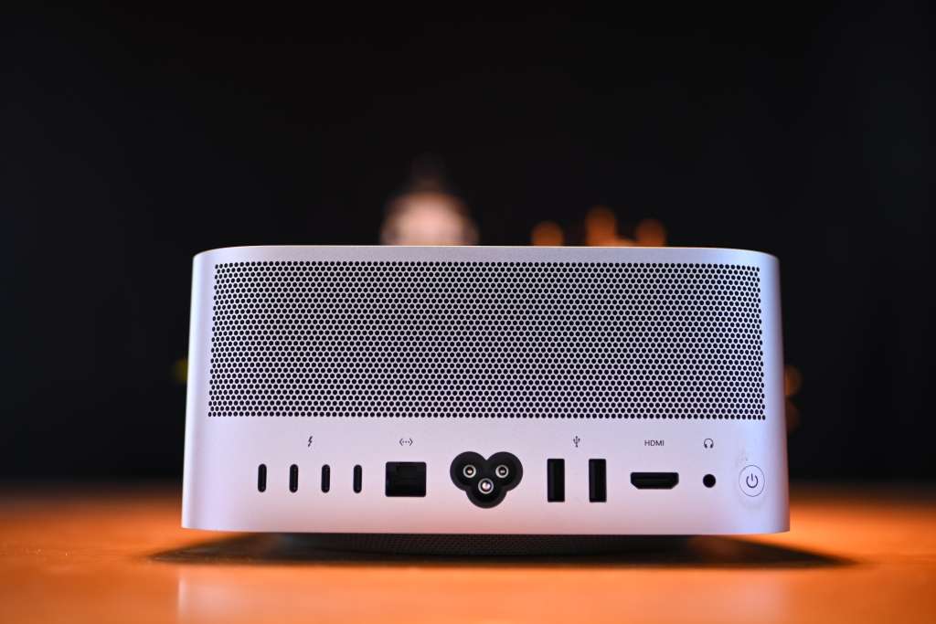 2023 Mac Studio 24 Core M1