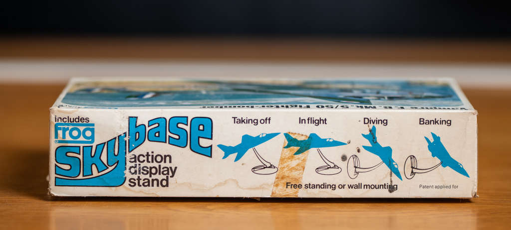 Vampire F.B.MK.5/50 Fighter bomber Frog 1:72